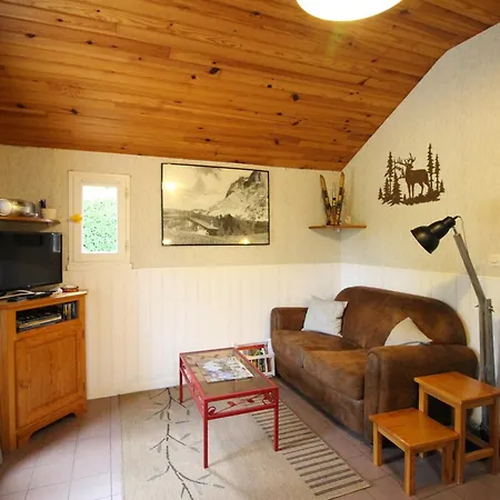 Holiday home Pavillon Calme Avec Jardin Clos, Animaux Admis, Parking, A 2 Km Du Centre De - Fr-1-415-156